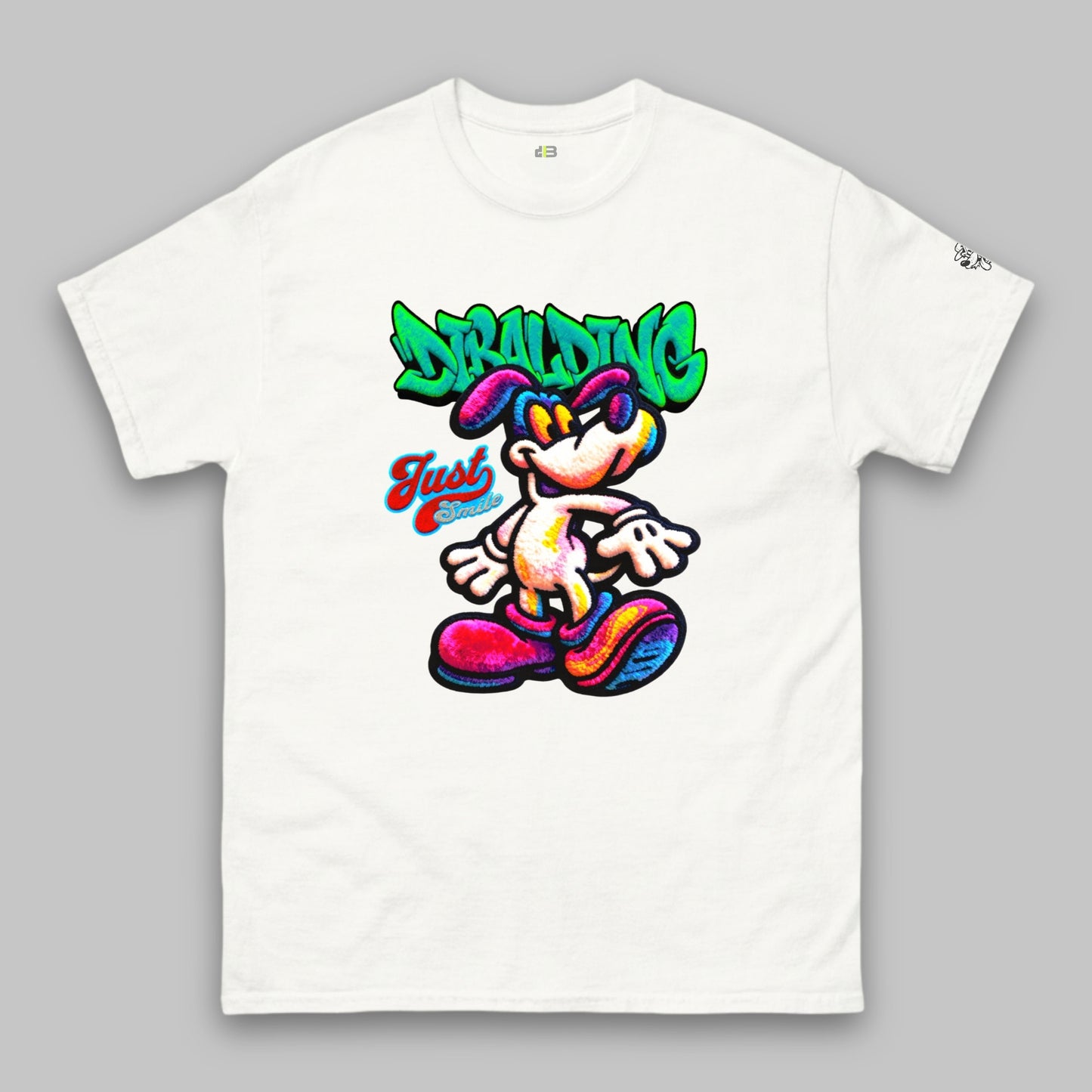Just smile – Unisex Classic T-Shirt